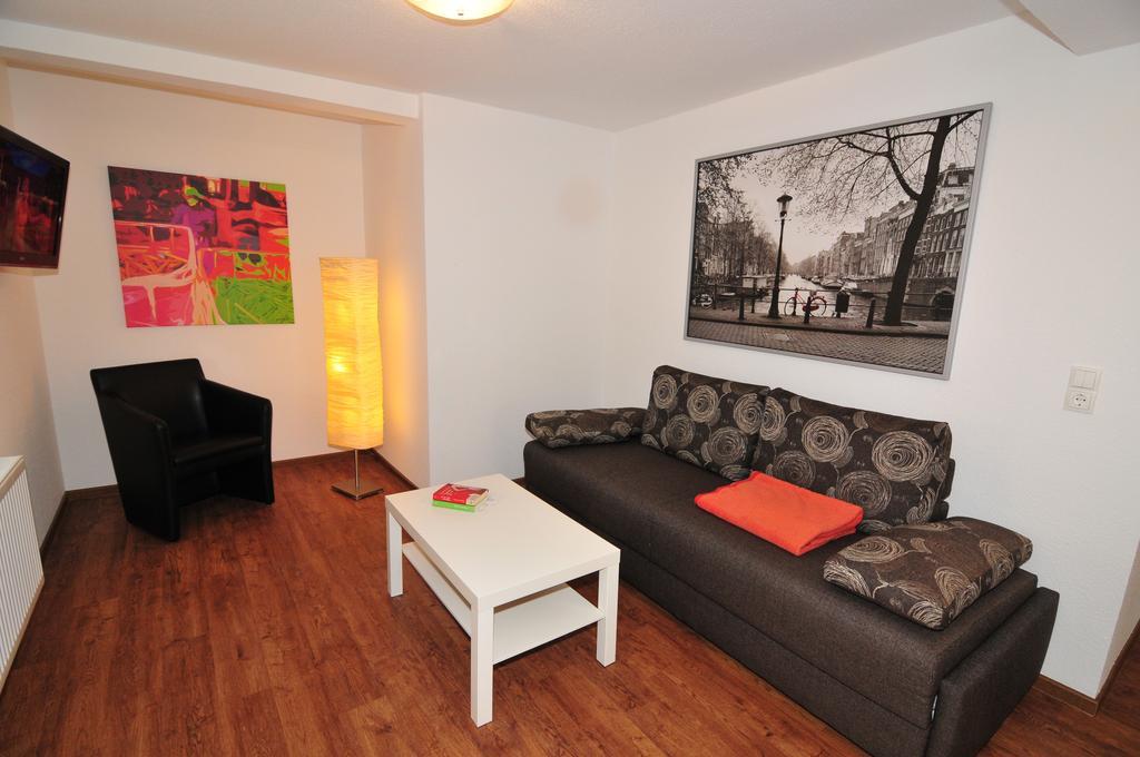 Fewo Samanta Schmider- Auch Kurzfristig Ep Karten Garantiert! Appartement Rust Kamer foto